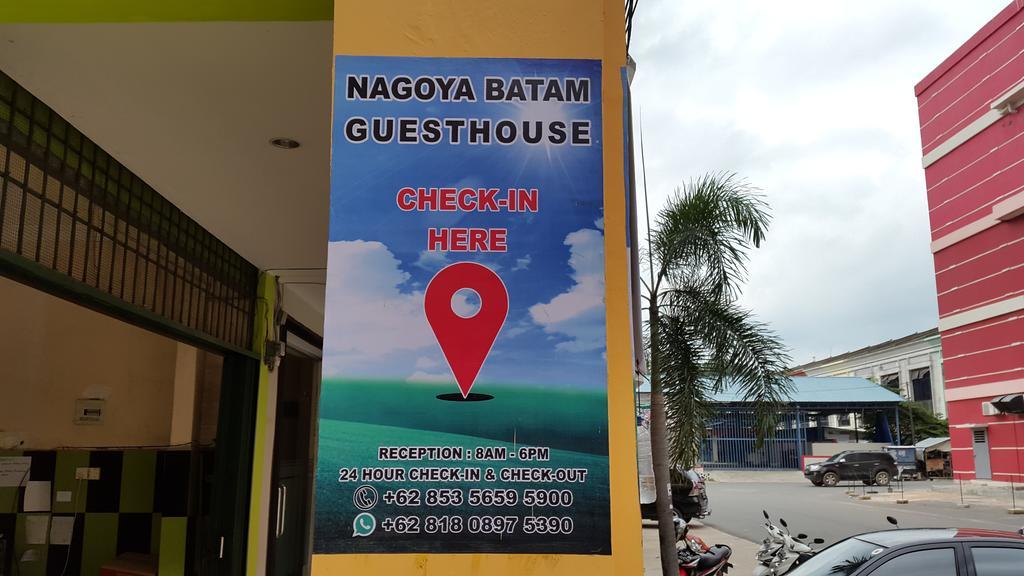 Готель Harper Premier Nagoya Batam Екстер'єр фото